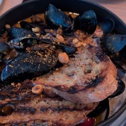 Ahso Restaurant - Tom kha mussels