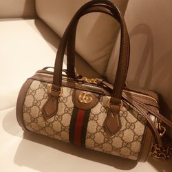Gucci at Americana Manhasset - So dang cute