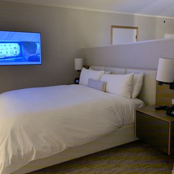 JW Marriott Parq Vancouver - jan 11, 2020 - studio king water view - Hotels Near Me - Vancouver, British Columbia JW Marriott Parq Vancouver - jan 11, 2020 - studio king water view - Hotels Near Me - Vancouver, British Columbia