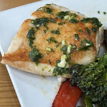 Bridgewater Bistro - Roasted Chicken - New American Near Me - Astoria, Oregon