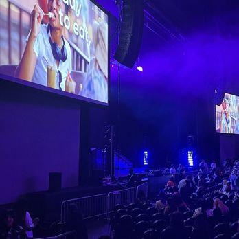 Arizona Financial Theatre - Stage from section 7 row 19 - Music Venues Near Me - Phoenix, Arizona