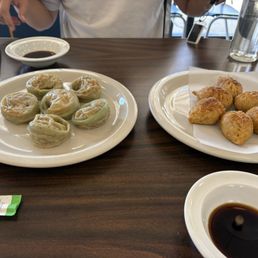 Kimchi Mandu (6 Pieces) Shrimp Mandu (6 Pieces)