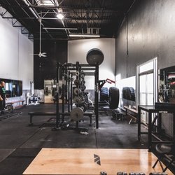Elev8 Gym - Multiple Weightlifting platforms