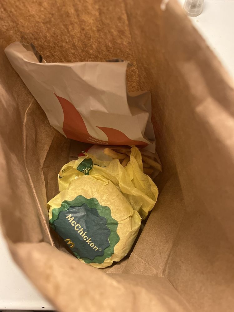 MCDONALD’S Updated September 2024 32 Photos & 102 Reviews 8656