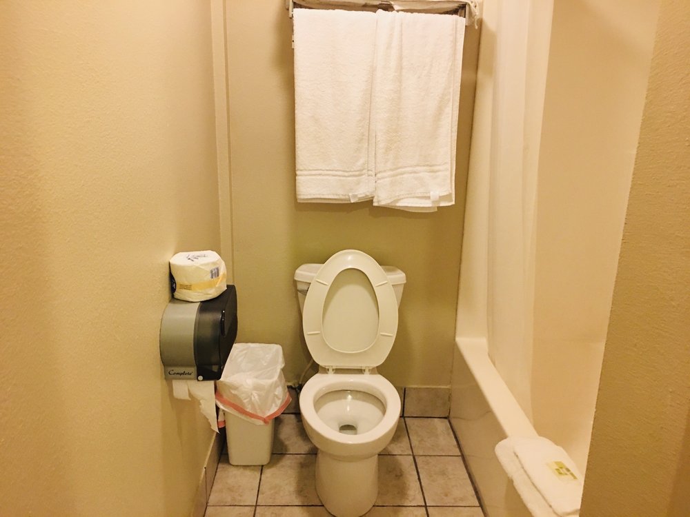 DIAMOND LAKE RESORT Updated May 2024 32 Photos & 13 Reviews 7301