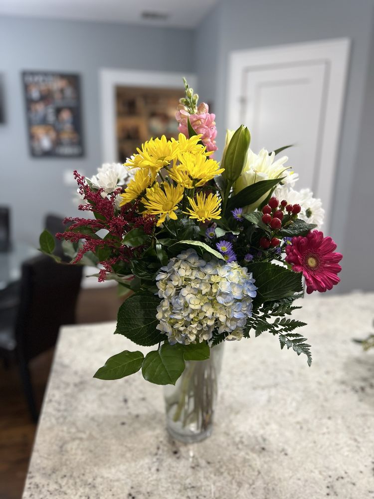 A U FLORIST Updated September 2024 11 Photos & 12 Reviews 790