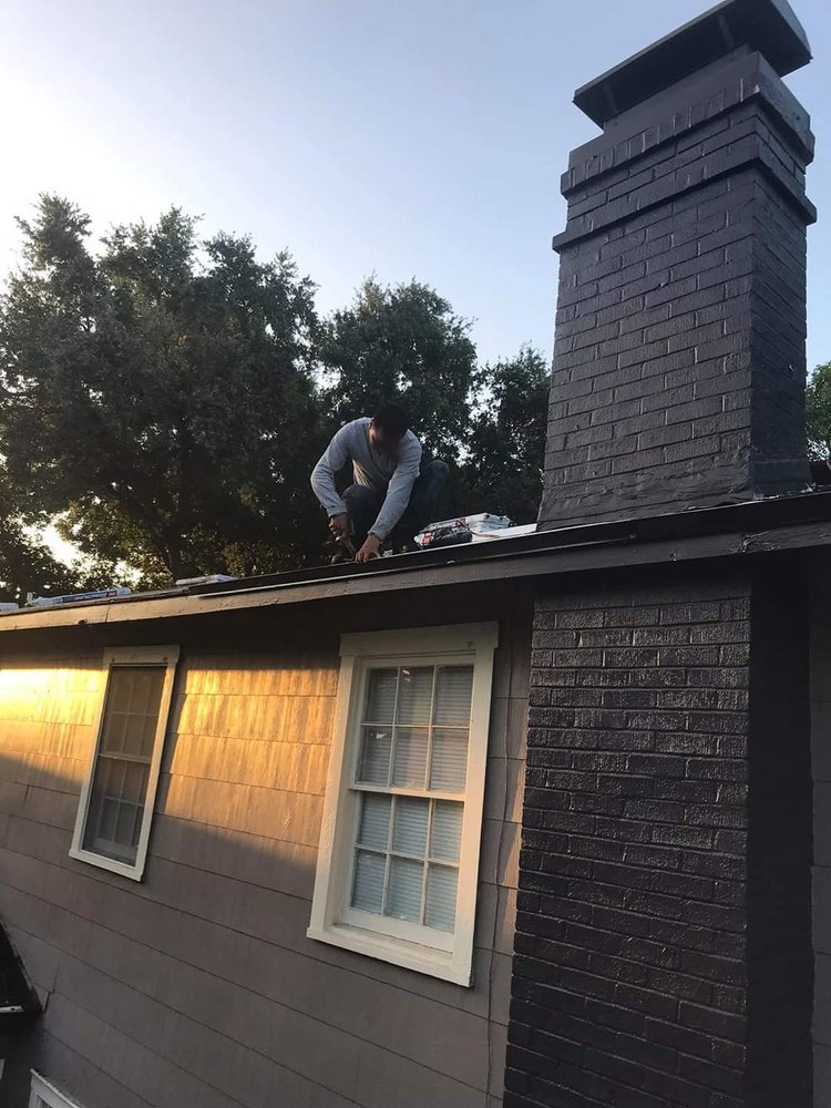 Slide of D-B Roofing Inc