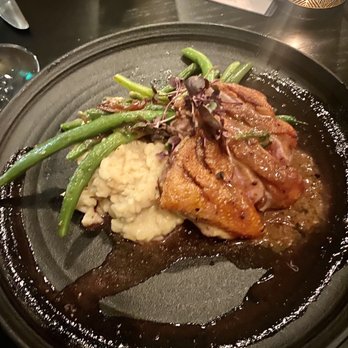 Tano Bistro - Duck breast with risotto and green beans - New American Near Me - Hamilton, Ohio Tano Bistro - Duck breast with risotto and green beans - New American Near Me - Hamilton, Ohio