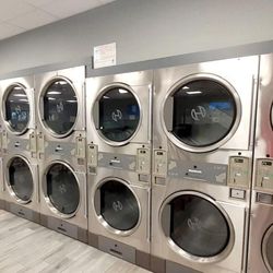 IClean Washateria - Tomball