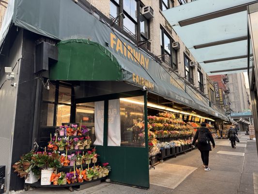Fairway Market of 74th Street by null