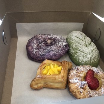 Brecotea - Ube bread, matcha bun filled with red bean, mango yogurt danish, and strawberry custard danish - Bubble Tea Near Me - Cary, North Carolina Brecotea - Ube bread, matcha bun filled with red bean, mango yogurt danish, and strawberry custard danish - Bubble Tea Near Me - Cary, North Carolina