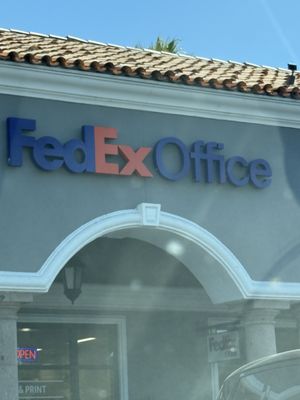 FEDEX OFFICE PRINT & SHIP CENTER - Updated October 2025 - 15