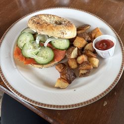 Harrison Corner Cafe - Bagel sandwich with smoked salmon