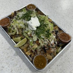 Taqueria Los Padilla - Steak nachos supreme style!!!!