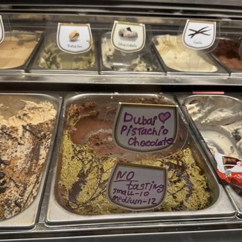 Caffe Italia - Dubai chocolate, gelato - Coffee & Tea Near Me - Deer Park, New York