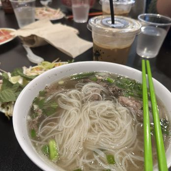 Banh Mi Spot - Vietnamese Near Me - Chicago, Illinois Banh Mi Spot - Vietnamese Near Me - Chicago, Illinois