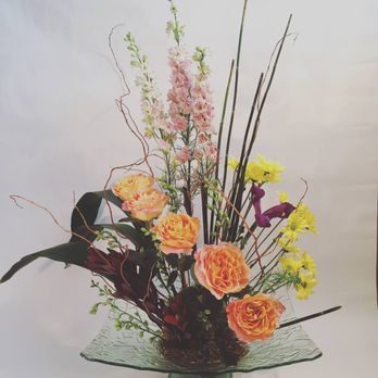 B Floral - Contemporary Design - Florists Near Me - Coalville, Utah B Floral - Contemporary Design - Florists Near Me - Coalville, Utah