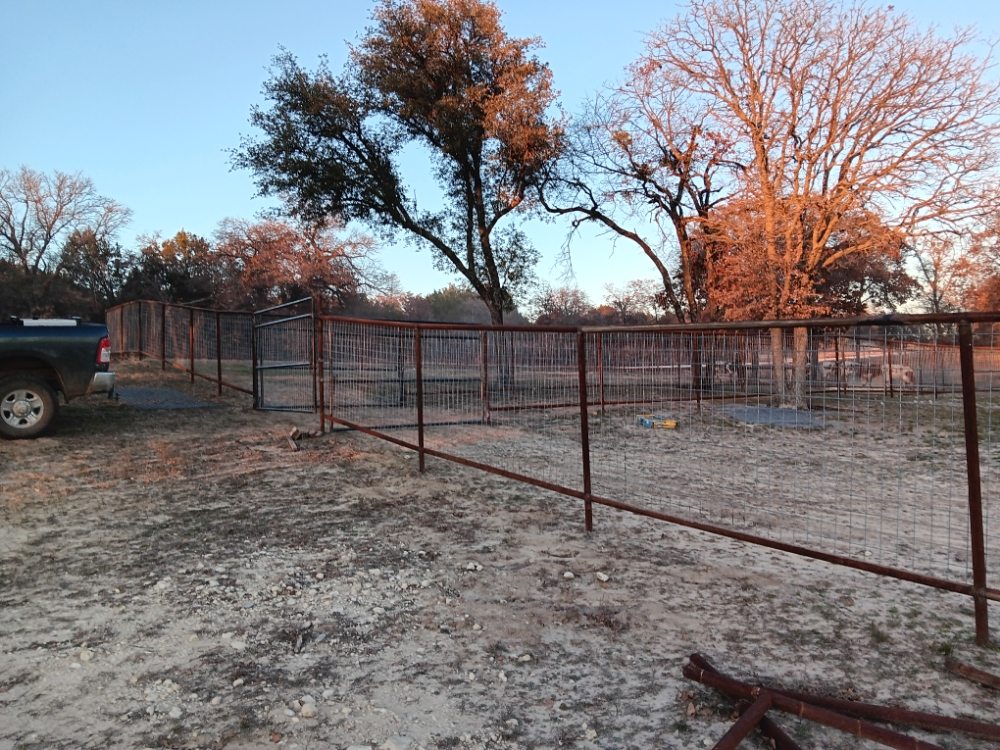 Slide of Hallum and sons Fencing and Welding