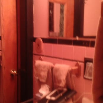 Mountain Brook Lodge - Can't get enough of the pink bathroom! - Hotels Near Me - Wilmington, New York Mountain Brook Lodge - Can't get enough of the pink bathroom! - Hotels Near Me - Wilmington, New York