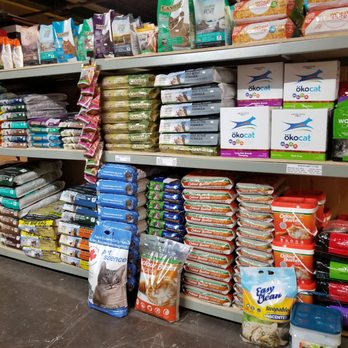 Canadian Pet Connection - Pet Stores Near Me - Meaford, Ontario Canadian Pet Connection - Pet Stores Near Me - Meaford, Ontario