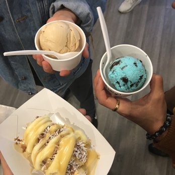 Fugo Desserts - Desserts Near Me - Toronto, Ontario