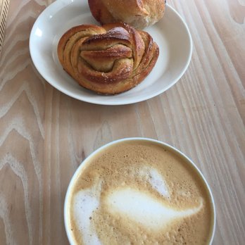 Vergennes Laundry by CK - Coffee & Tea Near Me - Vergennes, Vermont