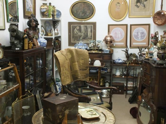 TWYFORD ANTIQUE CENTRE Updated October 2024 86 High Street, Evesham, Worcestershire, United