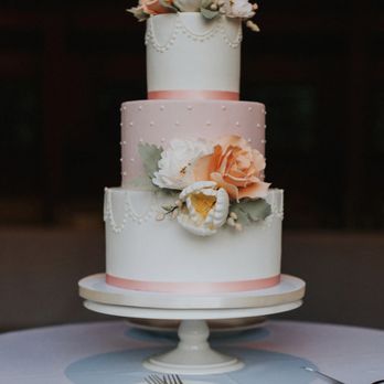 Honey Crumb Cake Studio - Custom Cakes Near Me - Seattle, Washington Honey Crumb Cake Studio - Custom Cakes Near Me - Seattle, Washington