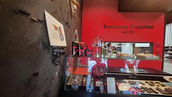 Romanicos Chocolate by null