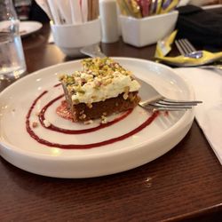 Glendalough Hotel - Vegan carrot cake