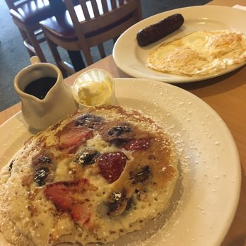Island Style Cafe - Berry pancake - Hawaiian Near Me - Santee, California Island Style Cafe - Berry pancake - Hawaiian Near Me - Santee, California