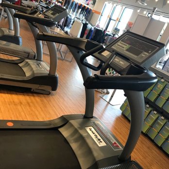 Road Runner Sports - For your gait analysis - Sports Wear Near Me - Phoenix, Arizona