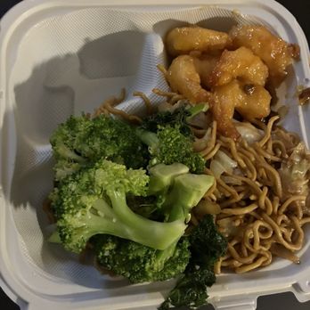 Panda Express - Chinese Near Me - Gustine, California
