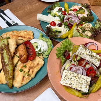 ROULA - Pikalia, Mezze Platter, Horiatiki - Greek Near Me - Dachau, BY ROULA - Pikalia, Mezze Platter, Horiatiki - Greek Near Me - Dachau, BY