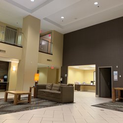 Holiday Inn Express & Suites Page - Lake Powell Area - The lobby