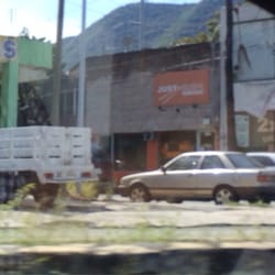Just Sushi - Es el lugar pequeño naranja