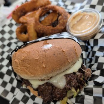 Chef Jeff’s Smash Burger - Single smash burger with Swiss cheese, lettuce, tomato, pickles and special sauce, onion rings. - Burgers Near Me - Antioch, California