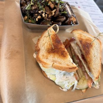 Singlespeed Brewing - CLT with bacon added - Breweries Near Me - Des Moines, Iowa