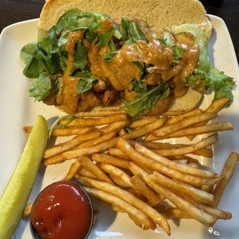 Torey's Restaurant & Bar - Shrimp po boy. For lunch. - Bars Near Me - Owatonna, Minnesota