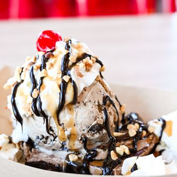 Golly G's - an ice cream sundae - Coffee & Tea Near Me - Pleasant View, Tennessee Golly G's - an ice cream sundae - Coffee & Tea Near Me - Pleasant View, Tennessee