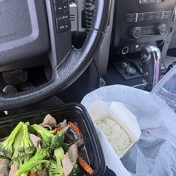 Beef broccoli with jasmine rice Beef broccoli with jasmine rice