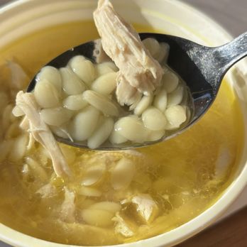 O Trevo - check out the orzo and the chunks of chicken! - Beer Bar Near Me - Lisbon, 11