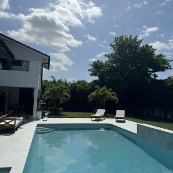 Alligator Pools - Pool - Pool & Hot Tub Service Near Me - Miami, Florida Alligator Pools - Pool - Pool & Hot Tub Service Near Me - Miami, Florida