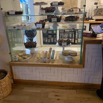 Laurannae - Bakeries Near Me - Broken Arrow, Oklahoma