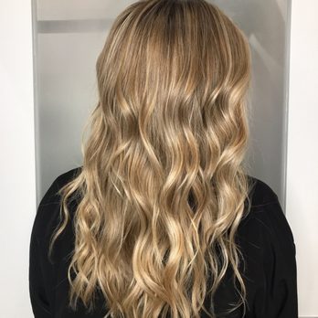 Matthew Preece Salon - transitioning from dark blonde to light blonde for summer (highlights by Jenna) - Hair Salons Near Me - Santa Monica, California