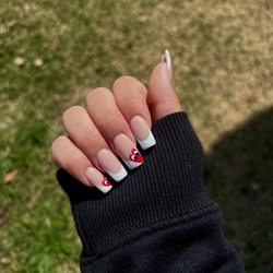 Modern Nail