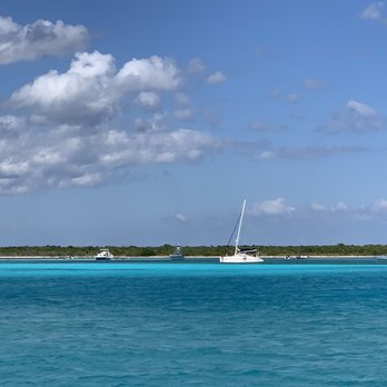 Fury Catamaran - Boating Near Me - Cancún, ROO