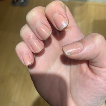 Beal Nail Spa Lounge - Nail polish separated at the nail edge and ripped. - Waxing Near Me - Fort Walton Beach, Florida Beal Nail Spa Lounge - Nail polish separated at the nail edge and ripped. - Waxing Near Me - Fort Walton Beach, Florida