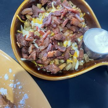 Joe Louis Southern Kitchen - Early Bird Skillet - Breakfast & Brunch Near Me - Detroit, Michigan