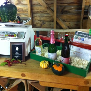 Aeppeltreow Winery - Wineries Near Me - Burlington, Wisconsin